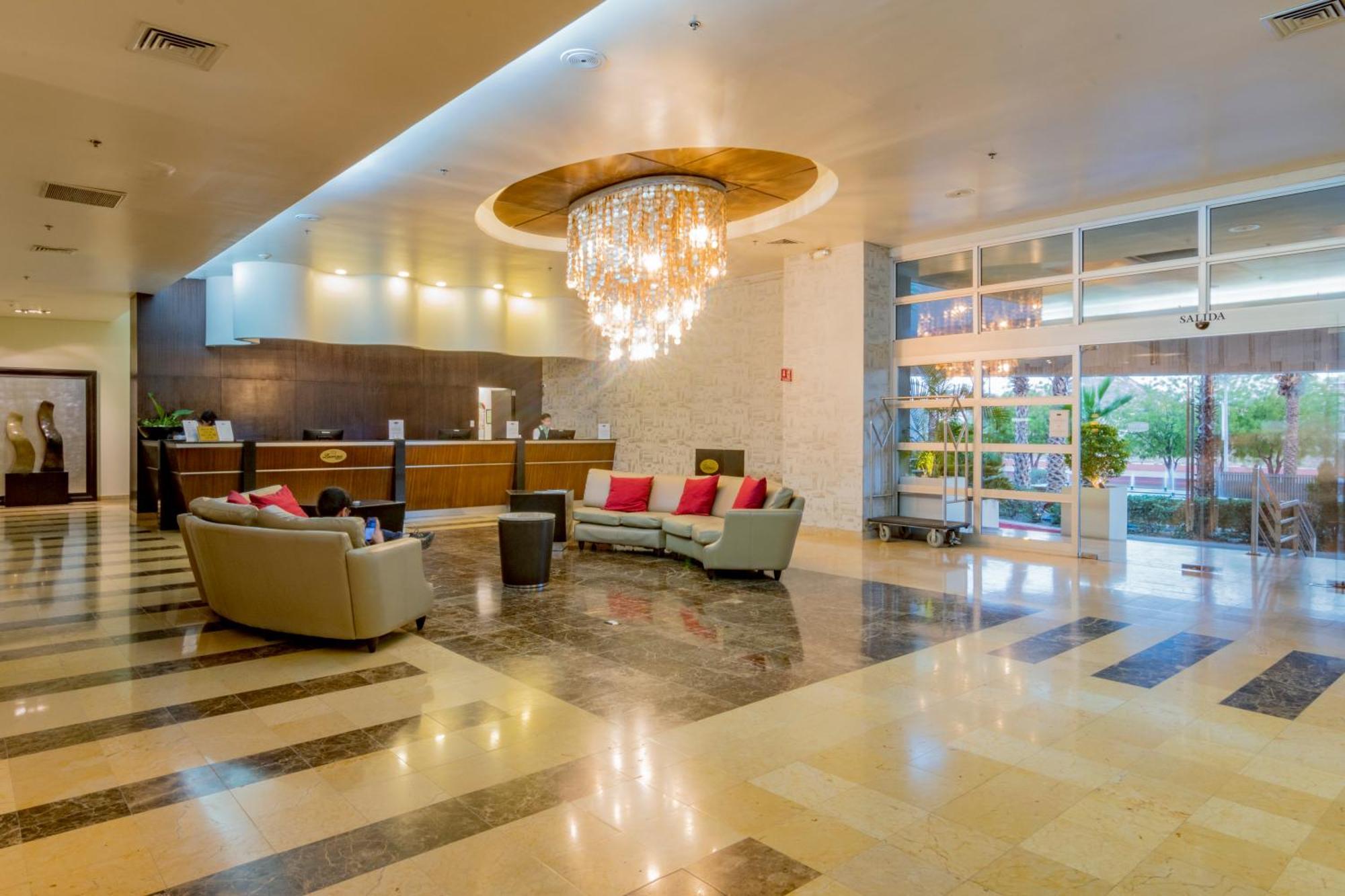 Hotel Lucerna Hermosillo Exteriér fotografie